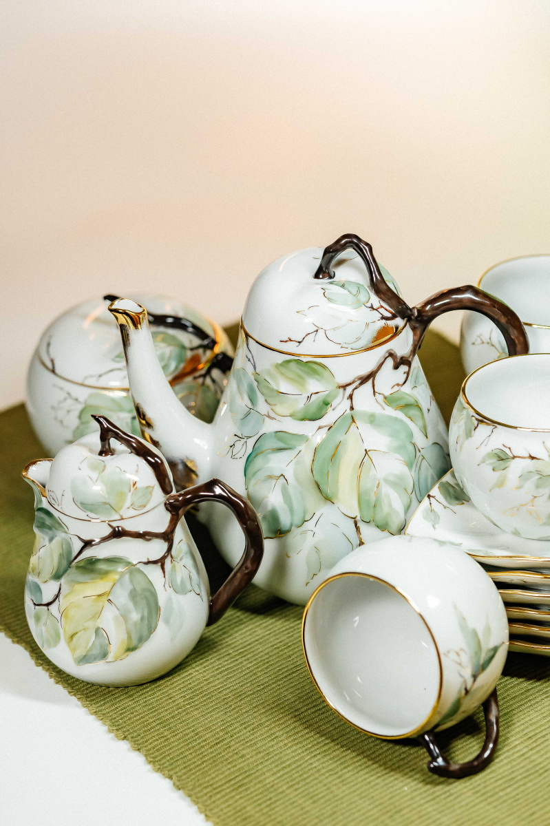 Сервиз чайный 15 предм.Фруктовый сад Яблоневый сад авт.рос.Бычкова И.Ю.