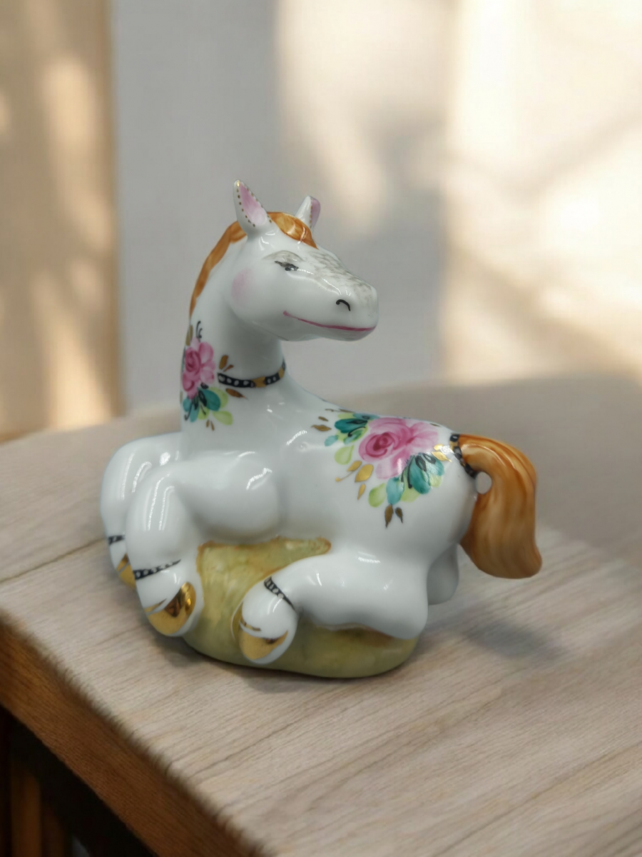 Скульптура"Жеребенок"  авт.Яснецова М.В.