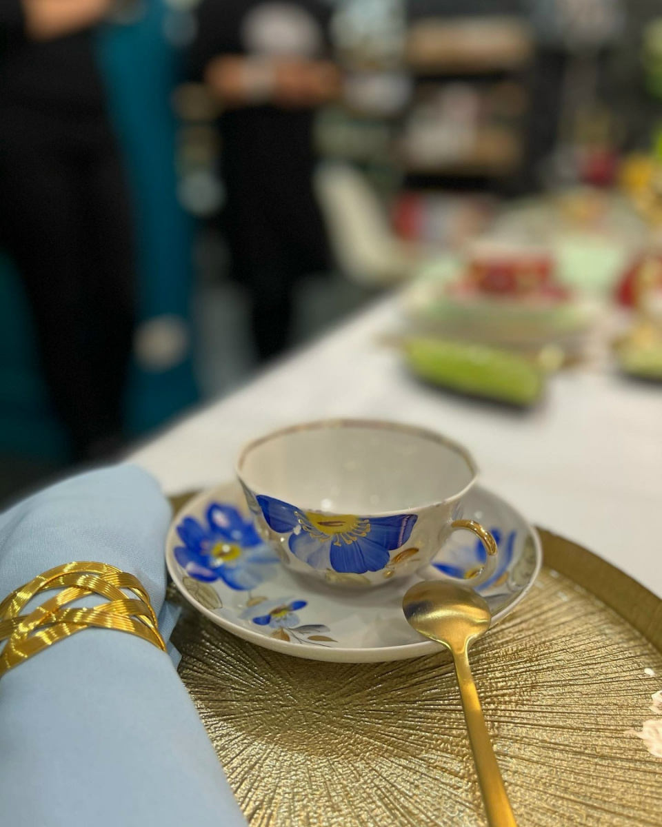 Чашка чайная с блюдцем 220 мл Тюльпан Синий цветок