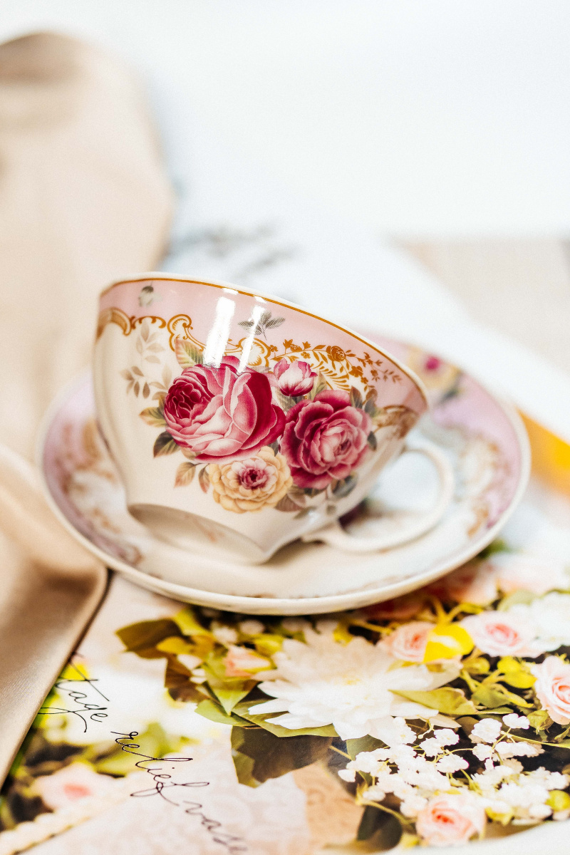 Чашка чайная с блюдцем 275 мл Белый лебедь Романтика